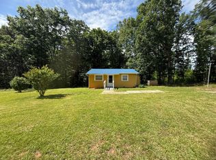 1208 S Coolwell Rd, Madison Heights, VA 24572