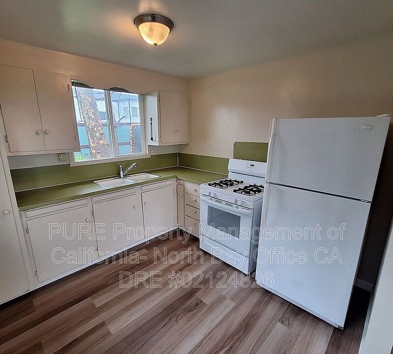 1st image of 2804 Western Ave #1