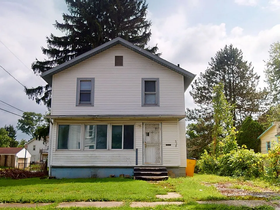 528 Johns Ave