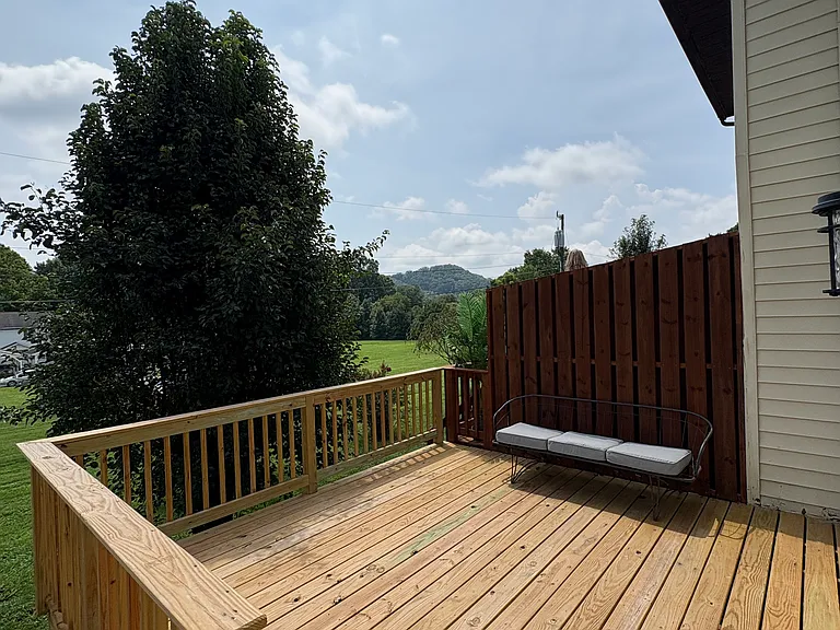 1476 Highway 126 #B8 — Photo 9