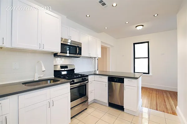 Rented by Corcoran | media 11