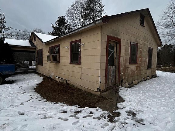 3rd image of 3370 Rocky Rd