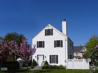 189 Hollow Tree Ridge Rd, Darien, CT 06820