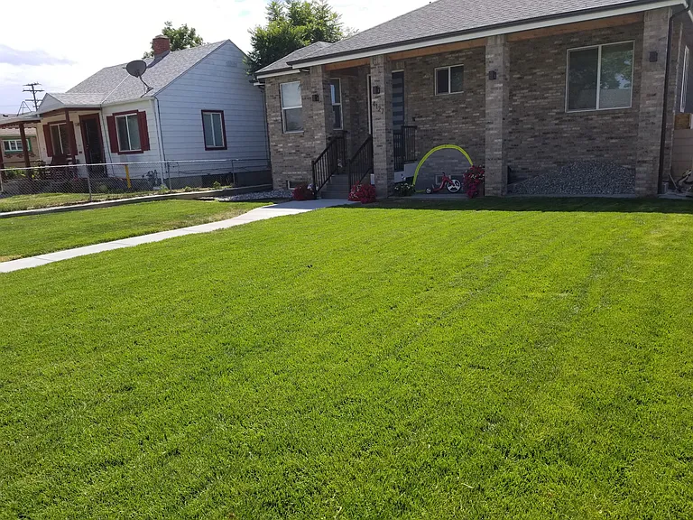 4127 Saint Paul St — Photo 1