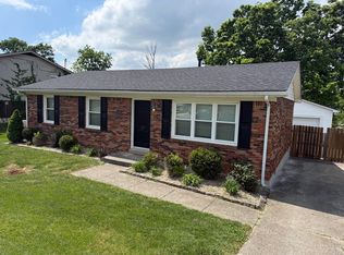 17 Holiday Rd, Winchester, KY 40391