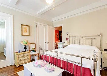 Rented by Brown Harris Stevens