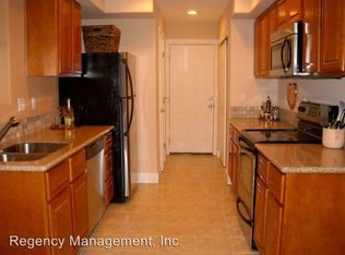 17572 SE Pine St, Portland, OR 97233