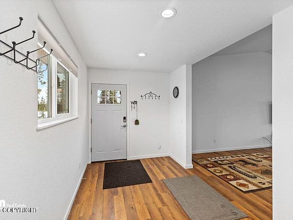 5th image of 32810 Moose Ridge Ave