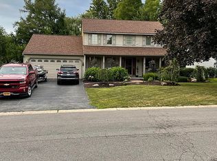 229 Walters Dr, Liverpool, NY 13088