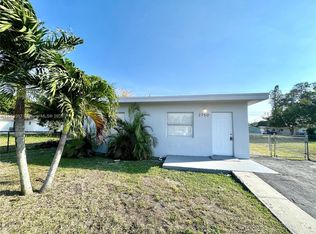 2750 NW 4th Ct, Pompano Beach, FL 33069
