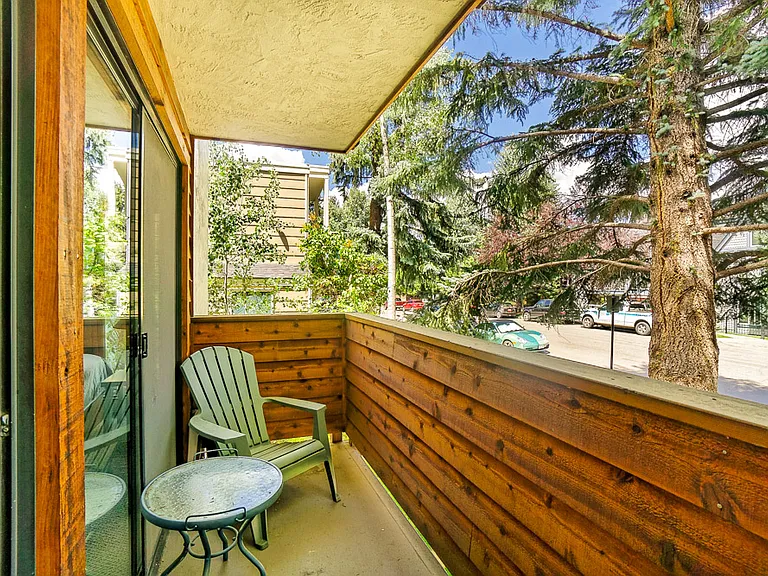935 E Hopkins Ave #6 — Photo 15