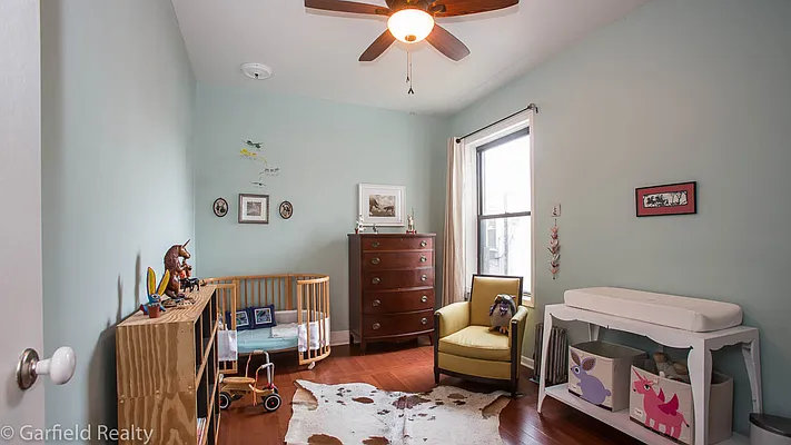 Sold by Garfield Realty  | media 14