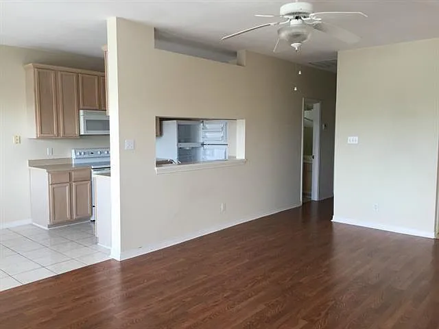 820 Marina Dr #304 — Photo 7