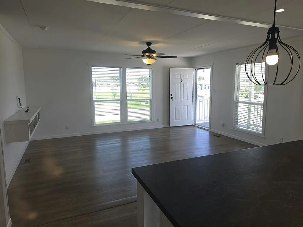 4 bed, 1680 sqft, $1,750 — Photo 2