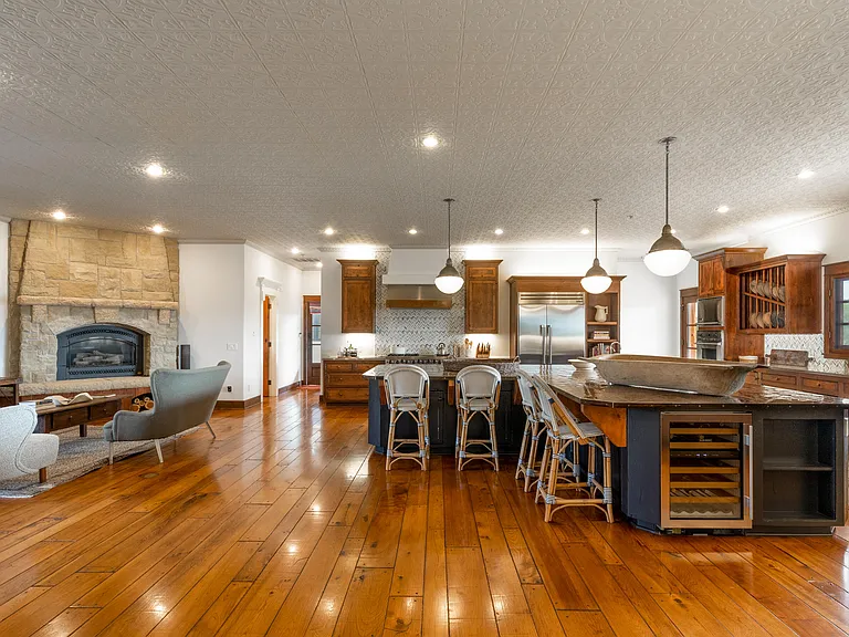 4145 Roblar Ave — Photo 5