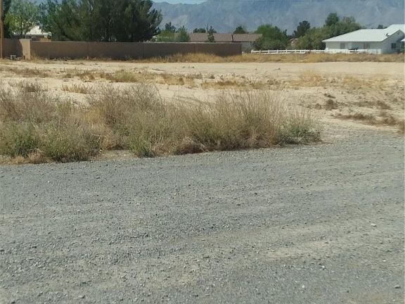 5th image of 380 Gina St