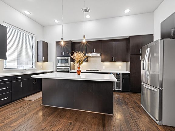 2nd image of 5313 Inker St