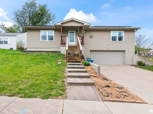 909 Helene St, Springfield, IL 62702
