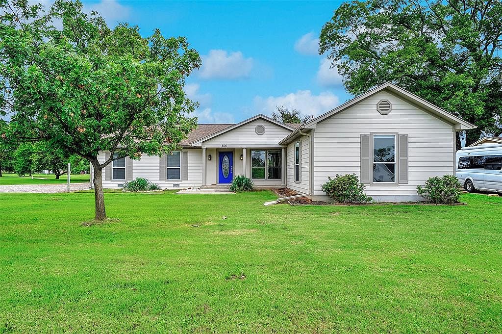 606 Kiowa Dr W, Lake Kiowa, TX 76240 Zillow