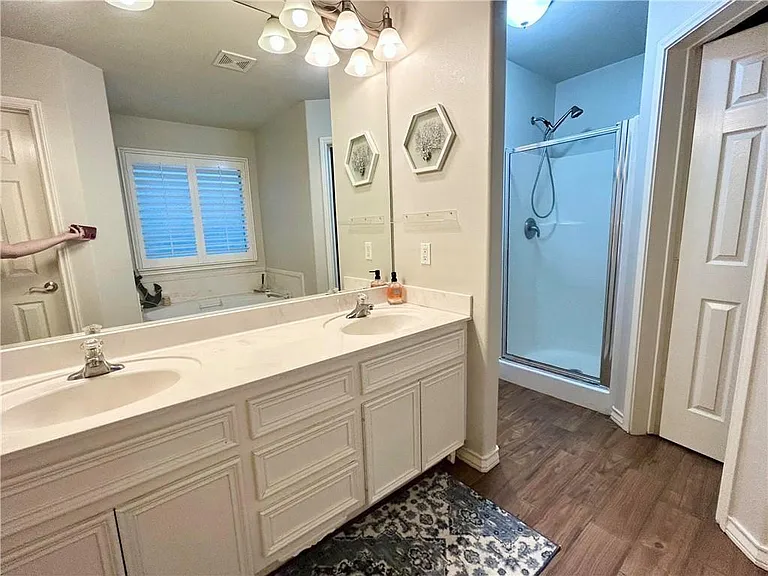 7005 Vineyard Dr — Photo 27