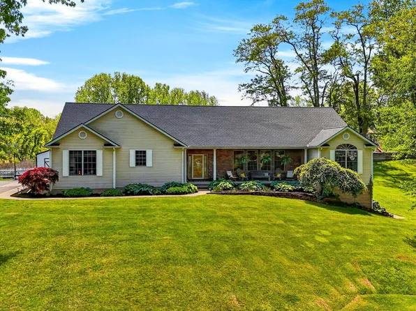 475 Coonpath Rd NW, Lancaster, OH 43130
