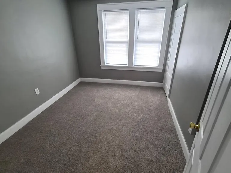 465 Winsley St #1 — Photo 10