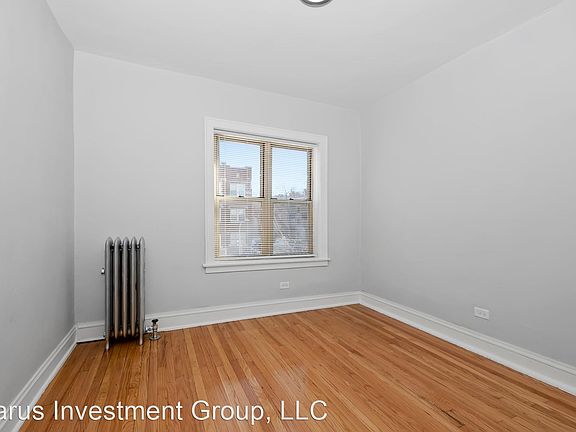 3rd image of 6358 S California Ave #2