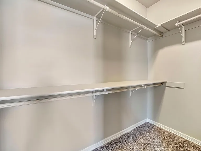 1142 White Birch Ave — Photo 8