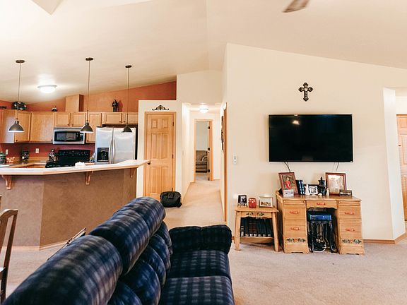 5th image of 100 Oak Barrel Ln