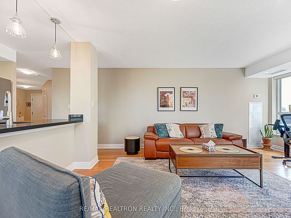 5th image of 188 Doris Ave #515