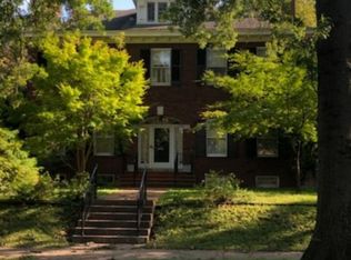 4918 Pershing Pl, Saint Louis, MO