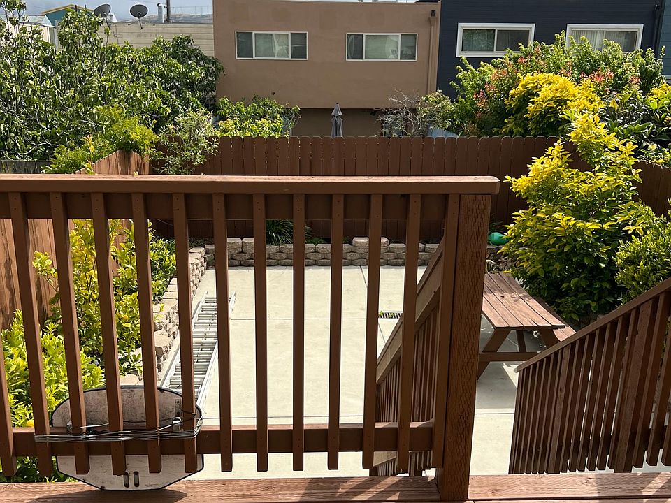 1st image of 231 Nueva Ave
