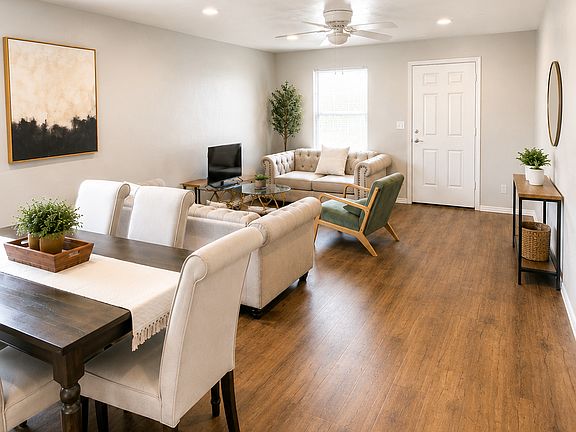 3rd image of 8016 NE 35th St #8016