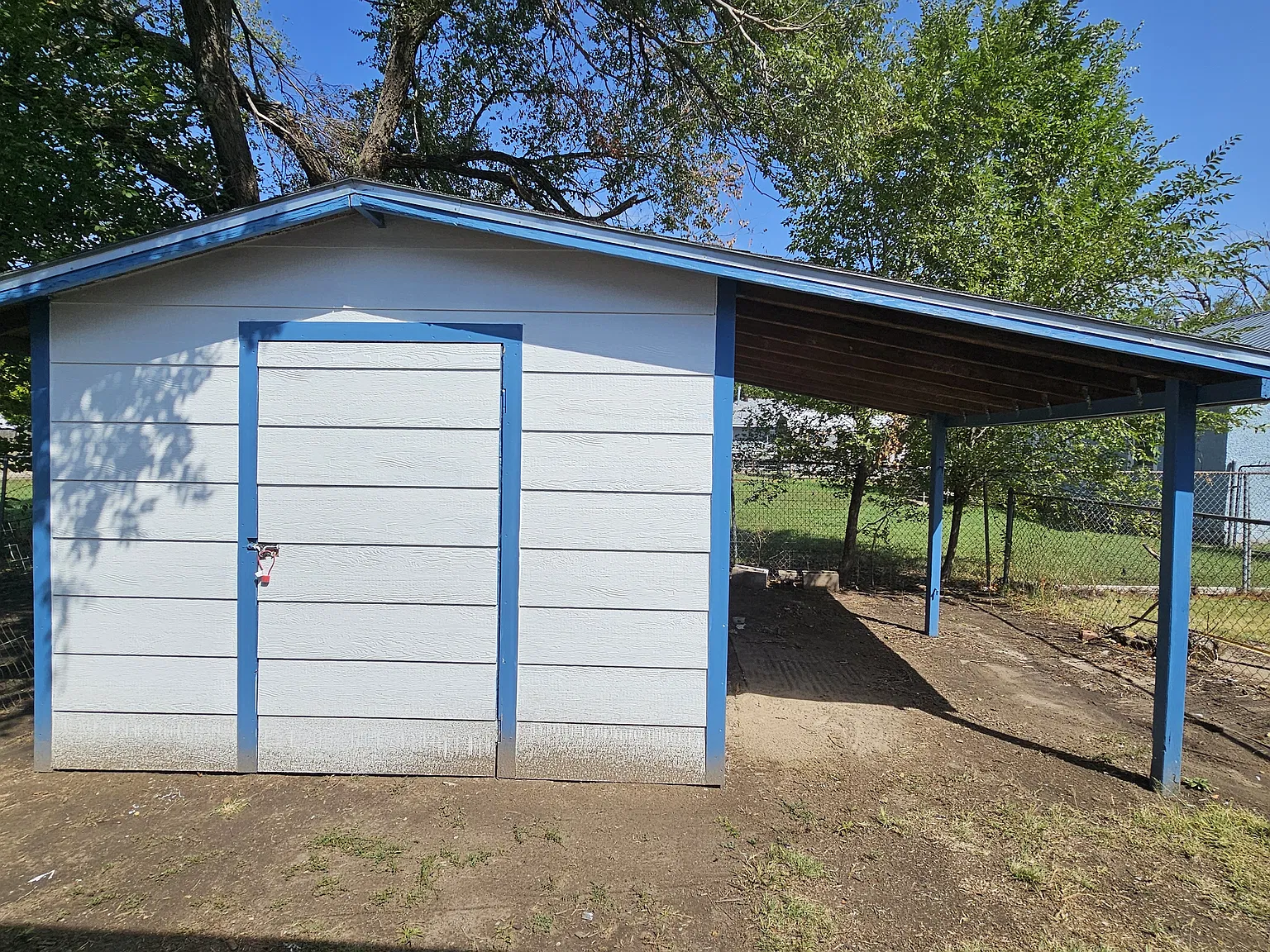 3 bed, 1348 sqft, $1,200 — Photo 3