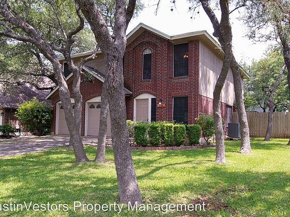 2nd image of 1702 Palmetto Dr