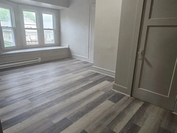 3901-3911 N 27th St. (4 Units + 3 Commercial), 3901-3911 N 27th St #4, Milwaukee, WI 53216