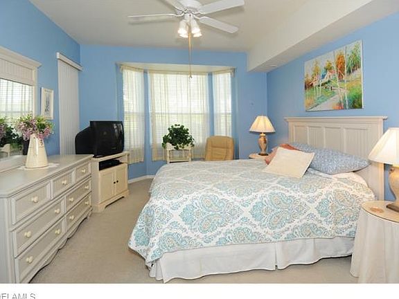 5th image of 26150 Clarkston Dr #104