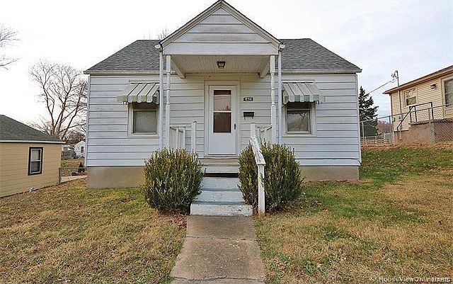 1st image of 1423 N Main St