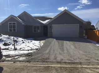 6437 Bradley Dr, Racine, WI 53406