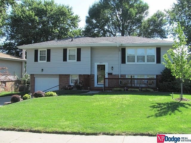 1st image of 5023 S 90th St
