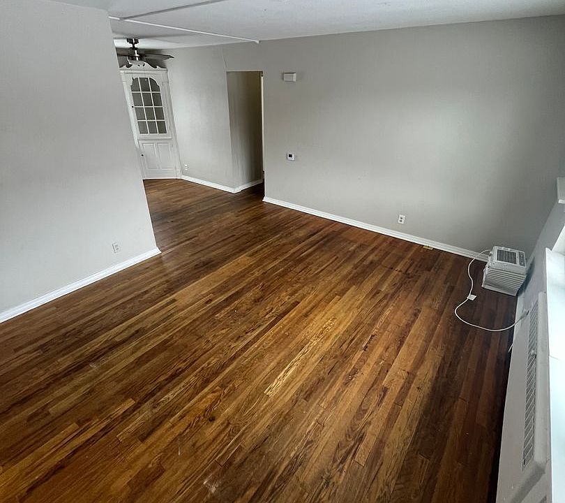 1st image of 1660 Saint Joseph Blvd #5