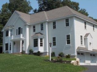 25 Blueberry Hill Rd, Andover, MA 01810