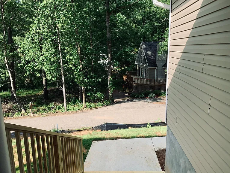 831 Eagles Nest Dr — Photo 26