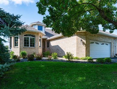 10440 Eagle Pointe Trl, Woodbury, MN, 55129