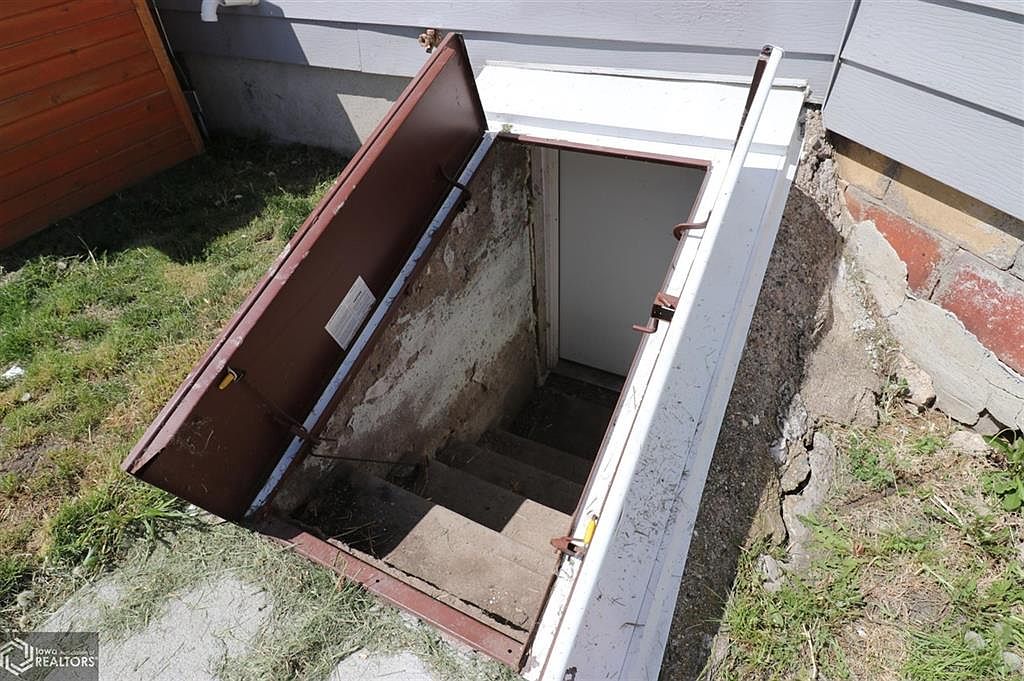 31593 Highway S27, Radcliffe, IA 50230 Zillow