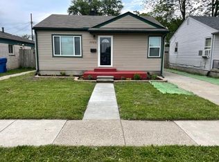 22616 Mac Arthur Blvd, Warren, MI