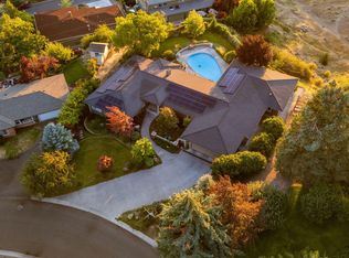 818 Loma Linda Dr, Klamath Falls, OR 97601