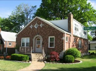 6570 Winnebago St, Saint Louis, MO 63109