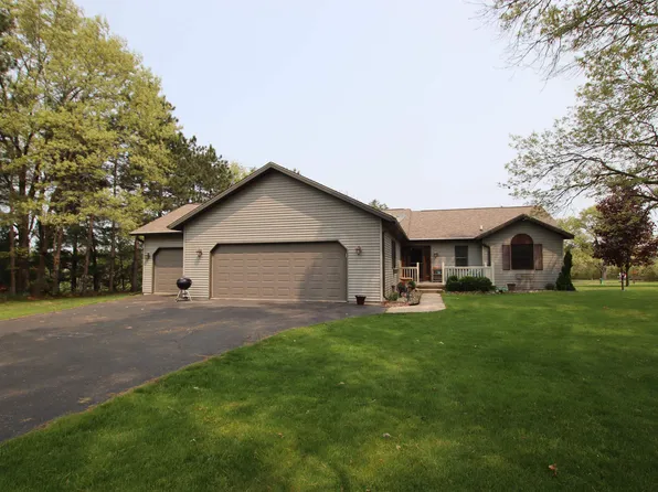 W1570 Deer Path Dr, Montello, WI 53949