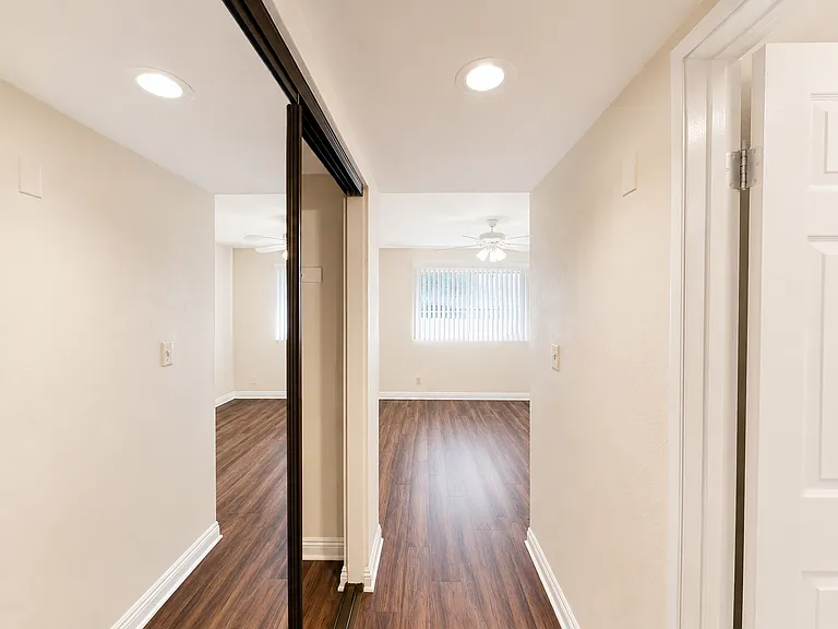 Primary Bedroom Entry